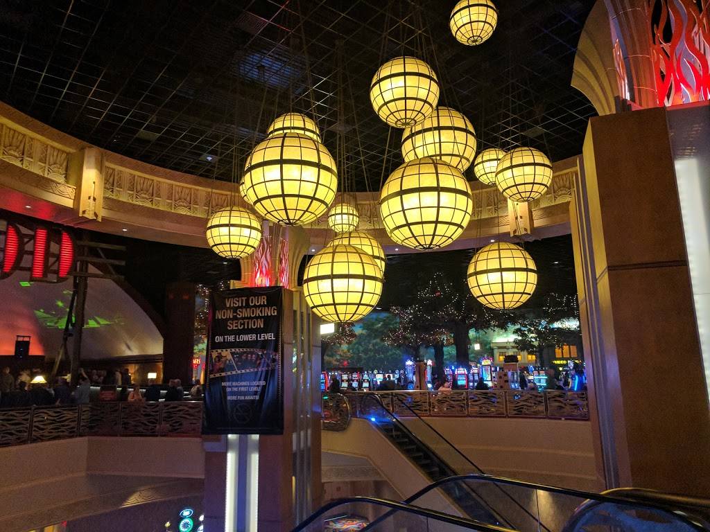 Hollywood Casino & Hotel Lawrenceburg | night club | 777 Hollywood Blvd, Lawrenceburg, IN 47025, USA | 8882746797 OR +1 888-274-6797