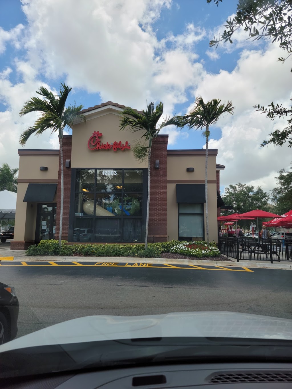 Chick-fil-A | restaurant | 5700 S University Dr, Davie, FL 33328, USA | 9546801620 OR +1 954-680-1620