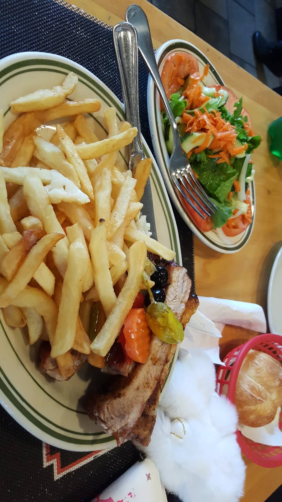 Fire Pit BBQ | restaurant | 300 Belleville Turnpike, Kearny, NJ 07032, USA | 2019973473 OR +1 201-997-3473