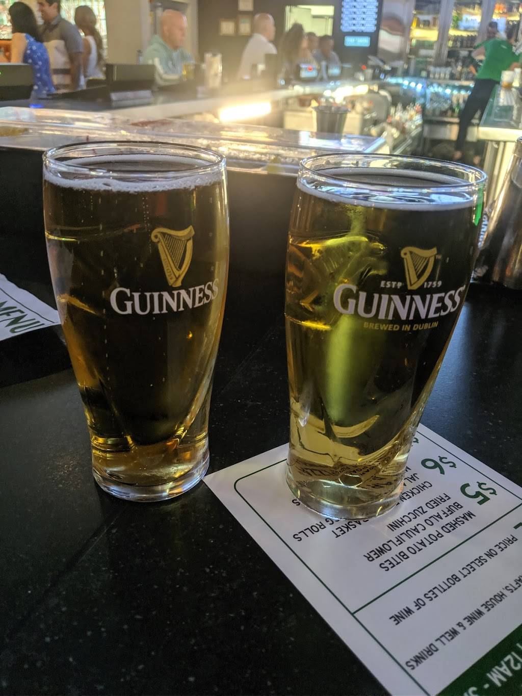 PKWY Tavern District | restaurant | 2235 Village Walk Dr #141, Henderson, NV 89052, USA | 7023072694 OR +1 702-307-2694