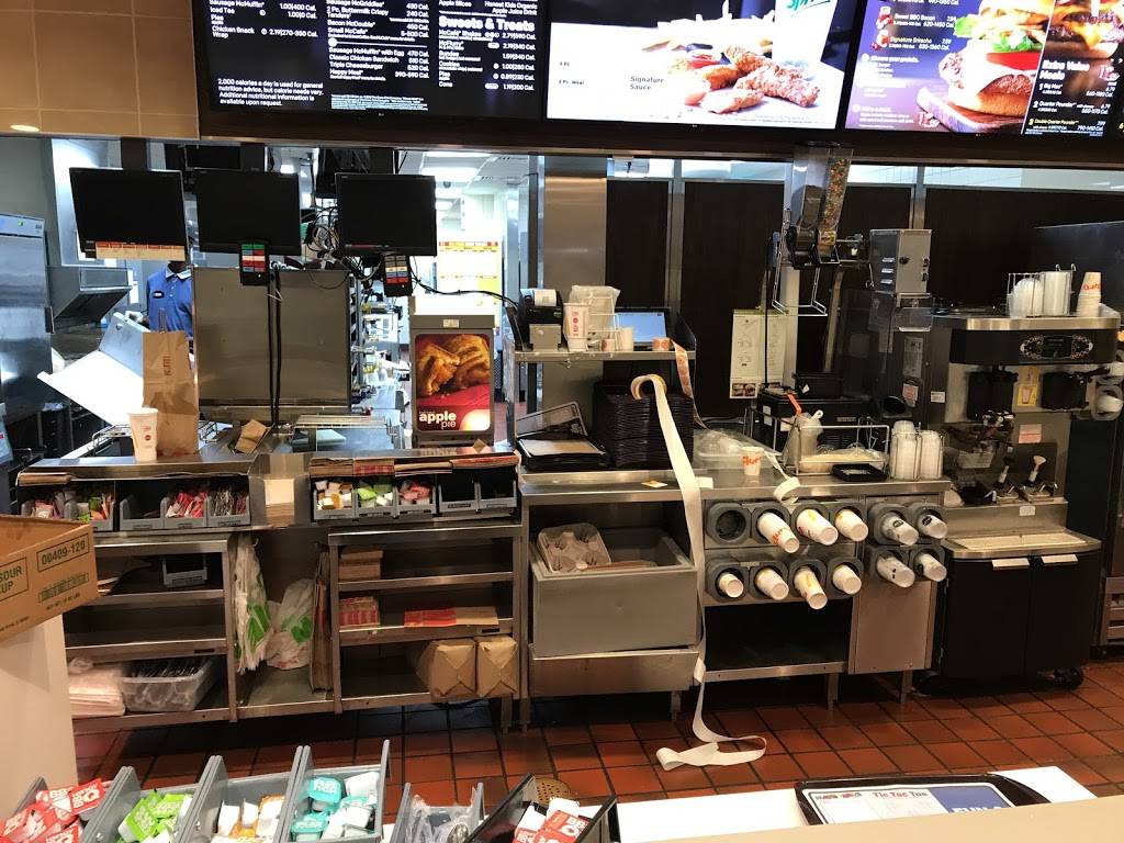 McDonalds | cafe | 6150 S Dixie Hwy, Miami, FL 33143, USA | 3056617131 OR +1 305-661-7131