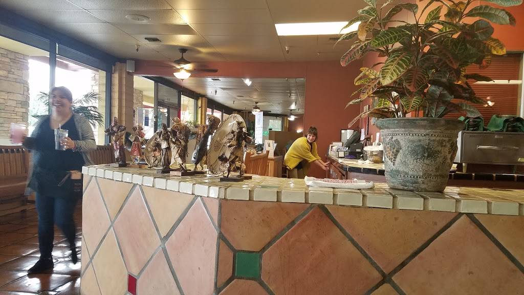 La Morenita | restaurant | 3500 Coffee Rd #9, Modesto, CA 95355, USA | 2095225546 OR +1 209-522-5546