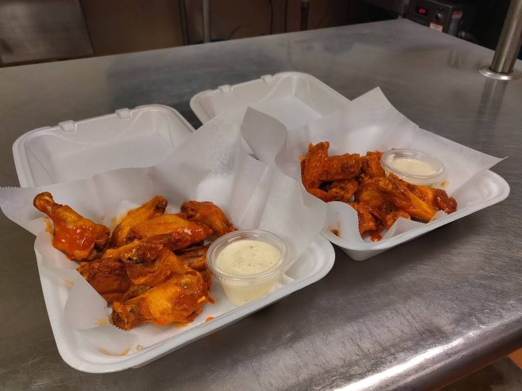 Franks Pizzeria | restaurant | 711 N 132nd St, Omaha, NE 68154, USA | 4024930404 OR +1 402-493-0404