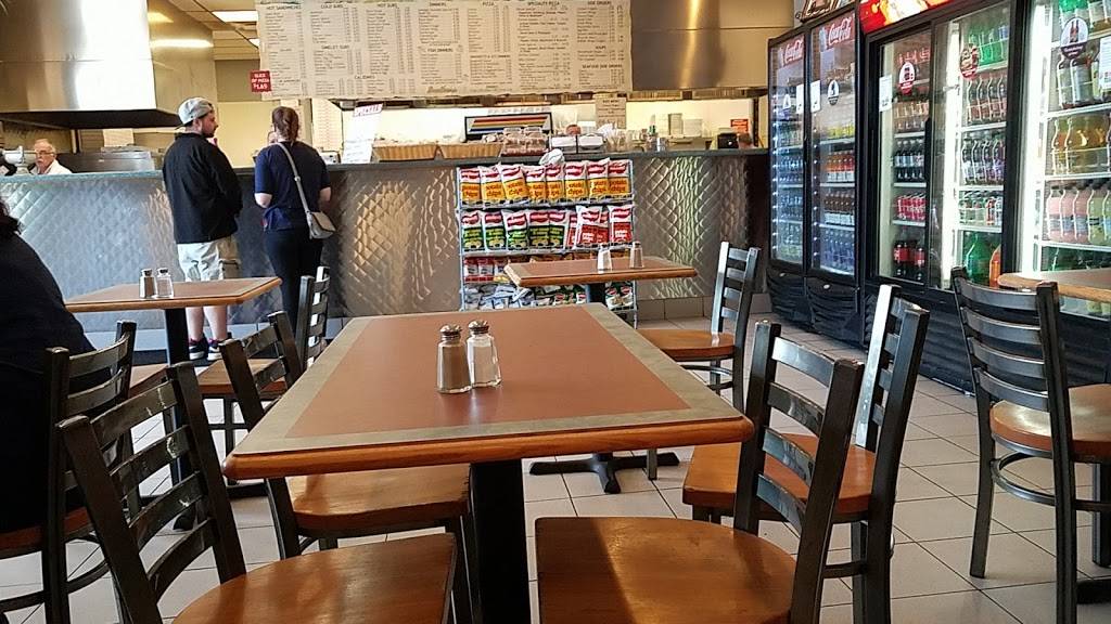 Brothers Roast Beef & Seafood | restaurant | 89 Foster St #5, Peabody, MA 01960, USA | 9785387333 OR +1 978-538-7333