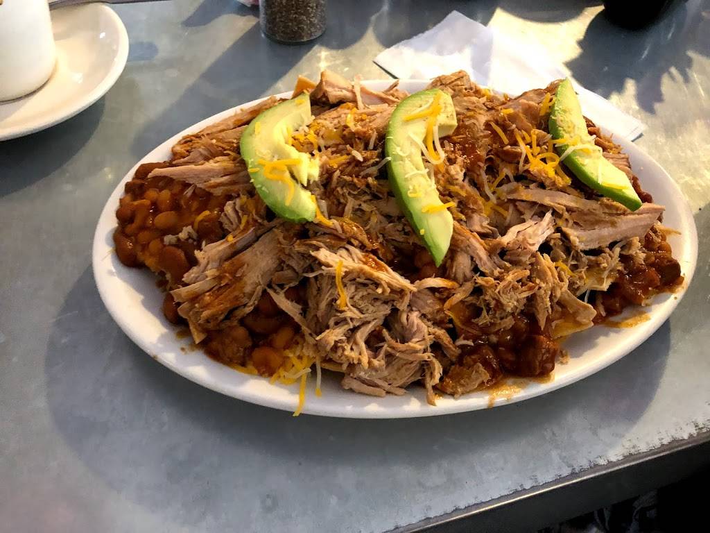 CHOMP Burgers, Fries, Shakes | restaurant | 1693 Mission Dr, Solvang, CA 93463, USA | 8056887733 OR +1 805-688-7733