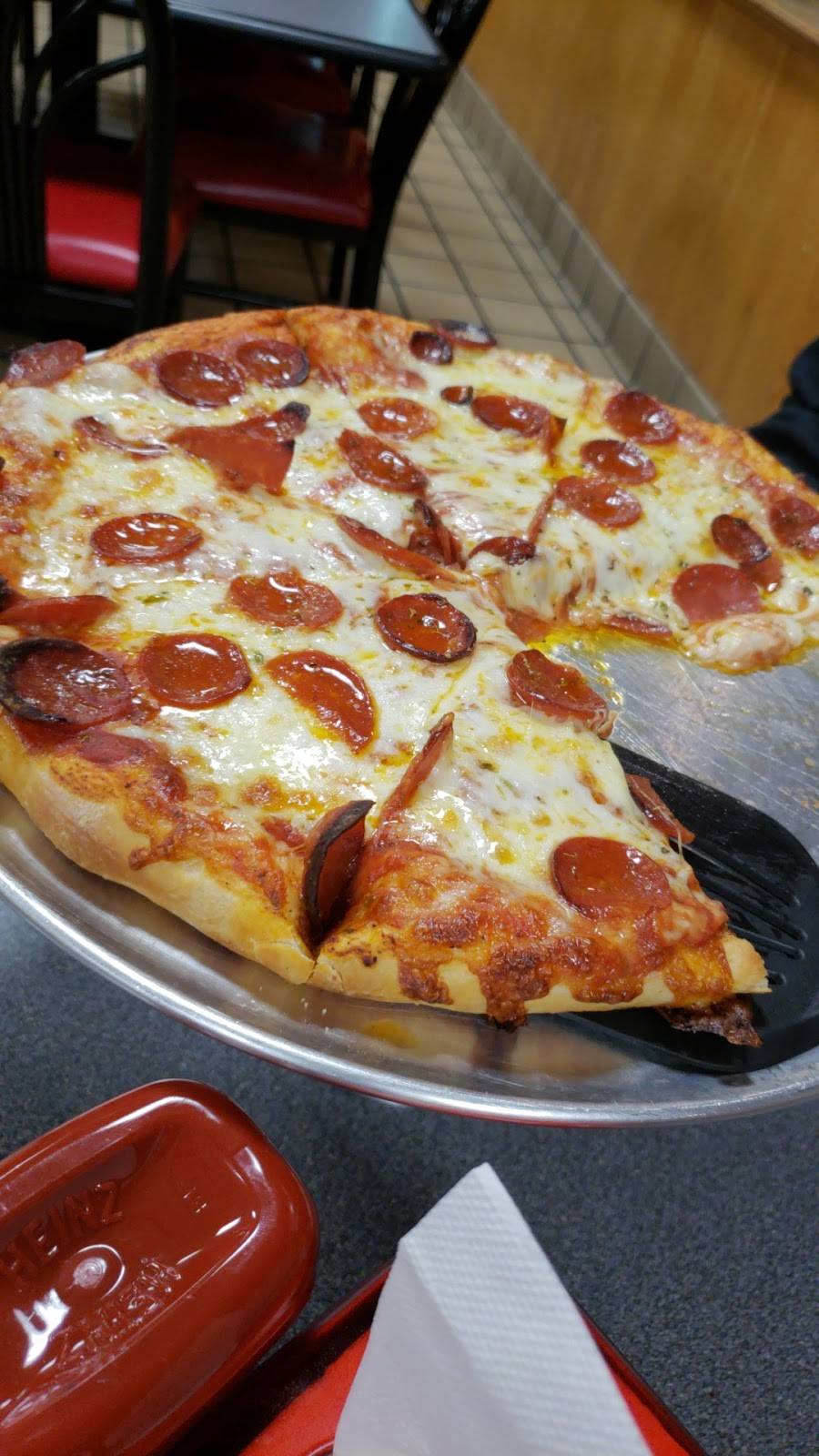 Blasdell Pizza & Subs | restaurant | 4837 Southwestern Blvd, Hamburg, NY 14075, USA | 7166499090 OR +1 716-649-9090