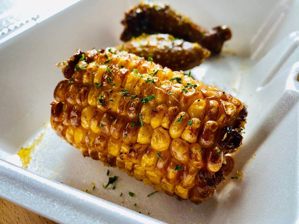 Wingman | restaurant | 5731 Rendon Bloodworth Rd, Fort Worth, TX 76140, USA | 8173954659 OR +1 817-395-4659