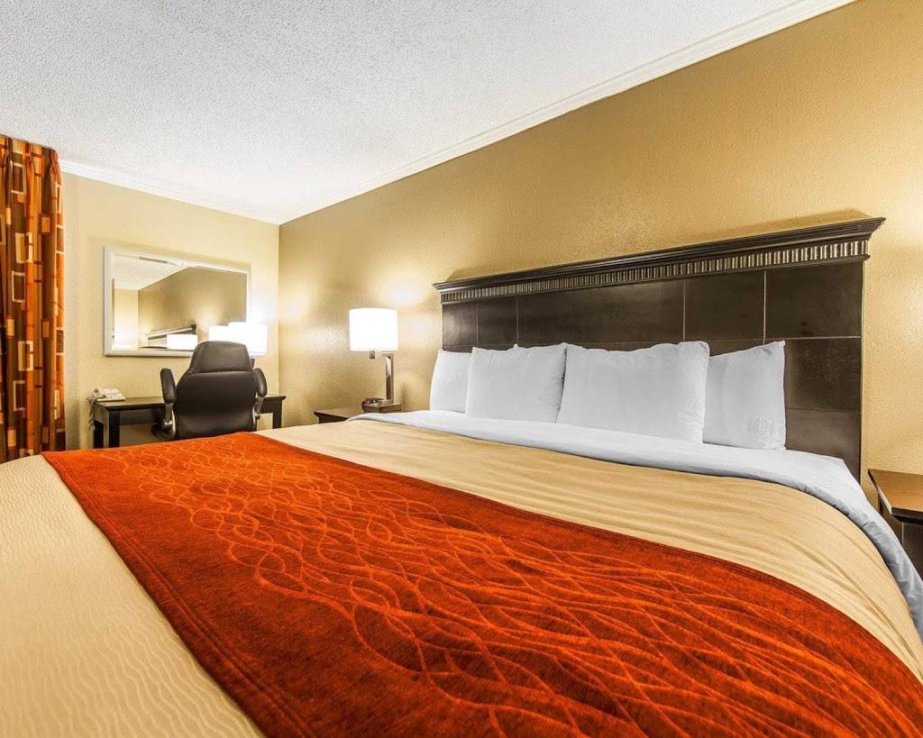 Comfort Inn & Suites | restaurant | 107 Interstate Dr NW, Cleveland, TN 37312, USA | 4232440138 OR +1 423-244-0138