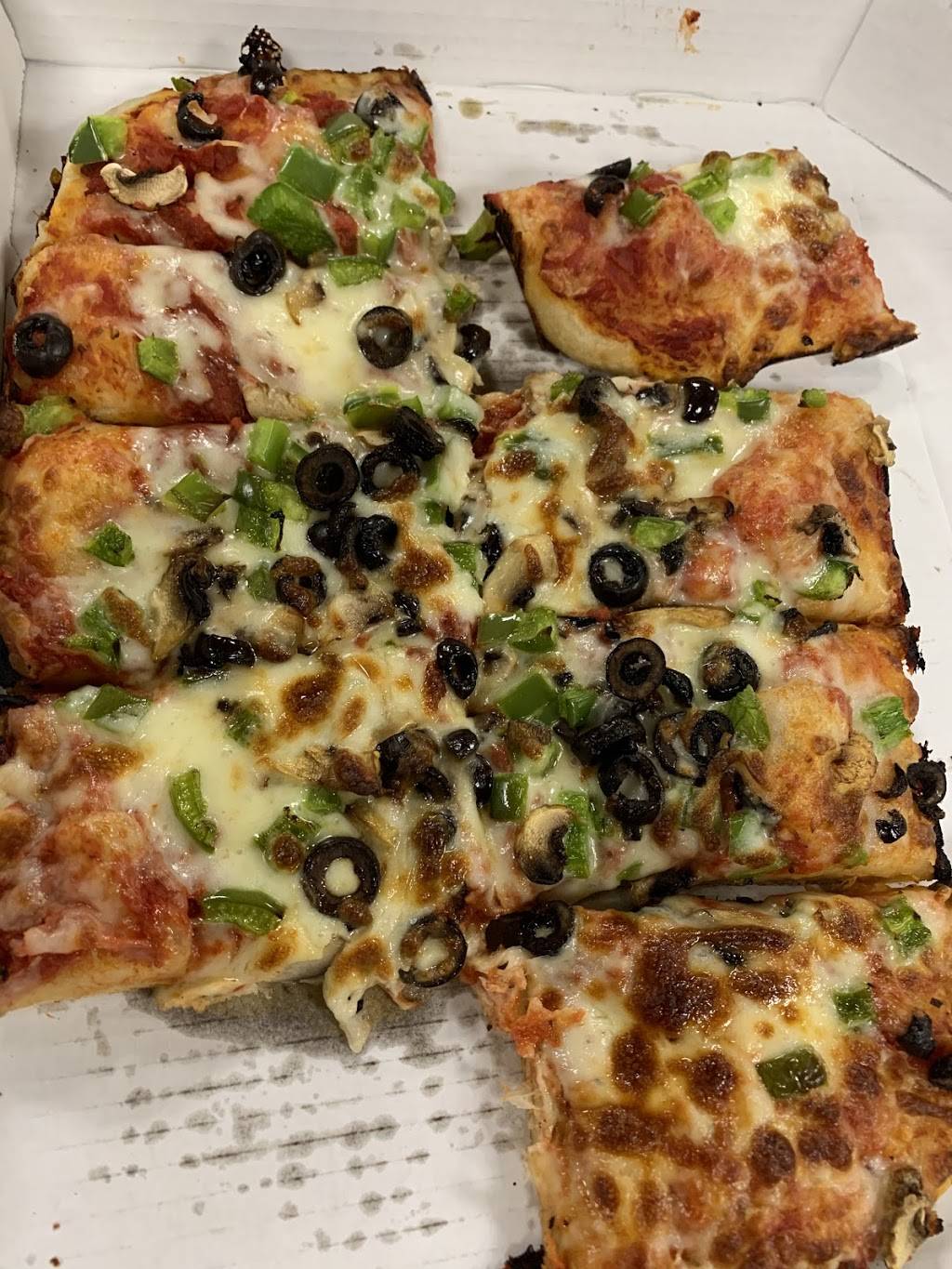 Pizzaway | restaurant | 27268 Grand River Ave, Redford Charter Twp, MI 48240, USA | 3135378000 OR +1 313-537-8000