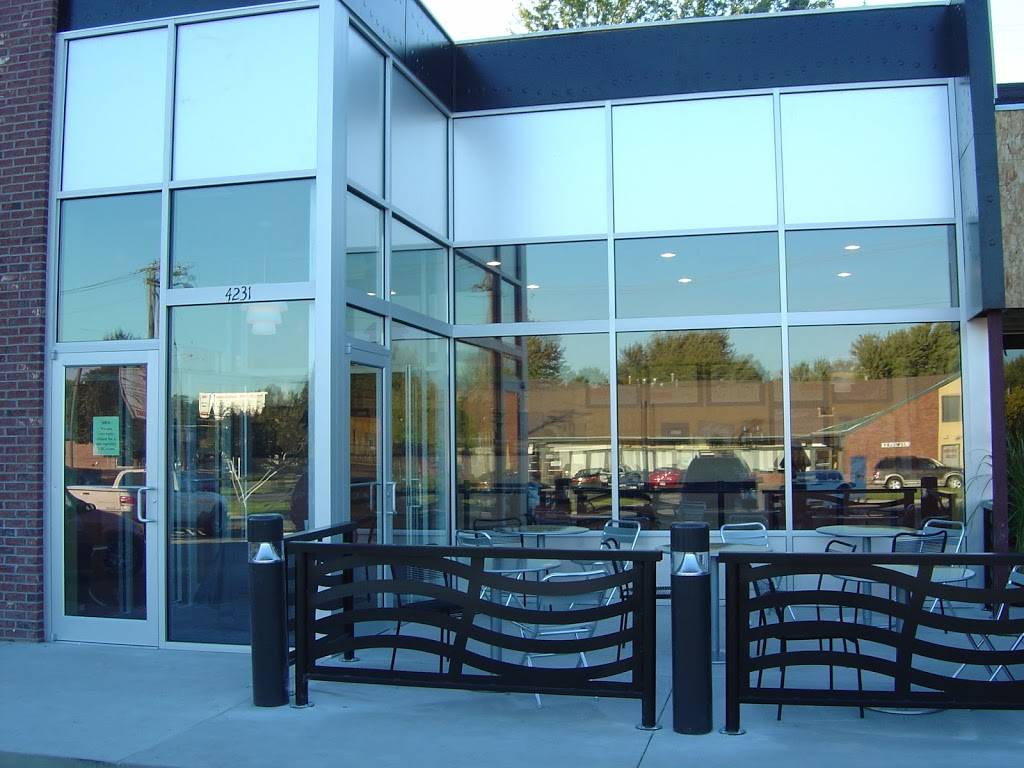 Braeda Fresh Express Café | cafe | 4231 S 33rd St, Lincoln, NE 68506, USA | 4024886767 OR +1 402-488-6767