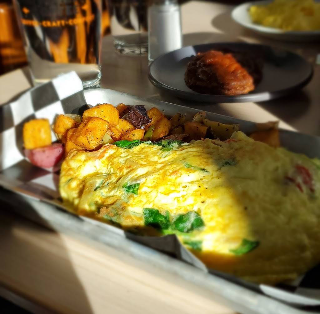 Sir Walter Coffee + Kitchen | cafe | 242 S Main St Suite 118, Holly Springs, NC 27540, USA | 9193902274 OR +1 919-390-2274