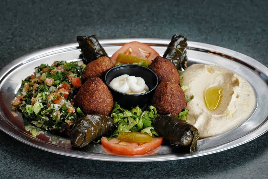 Nadias Mediterranean Grill | restaurant | 5921 Farm to Market 2920, Spring, TX 77388, USA | 2819077070 OR +1 281-907-7070