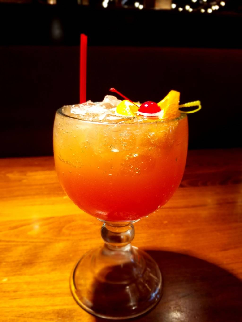 Famous Daves Bar-B-Que | restaurant | 100 W Main St, Christiana, DE 19702, USA | 3027370300 OR +1 302-737-0300