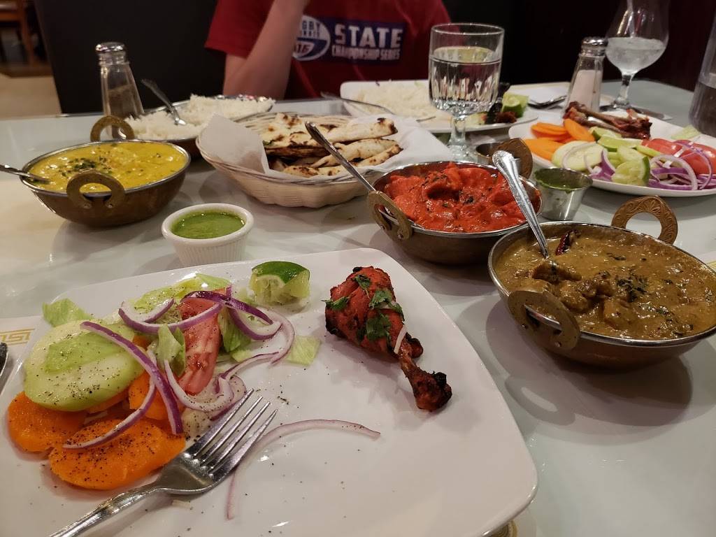 Masala | restaurant | 28331 Dodge Dr, Warrenville, IL 60555, USA | 6303934000 OR +1 630-393-4000