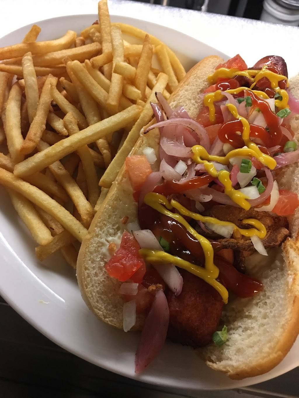 Polo Grounds Pub & Grill | restaurant | 747 3rd St, San Francisco, CA 94107, USA | 4157771177 OR +1 415-777-1177