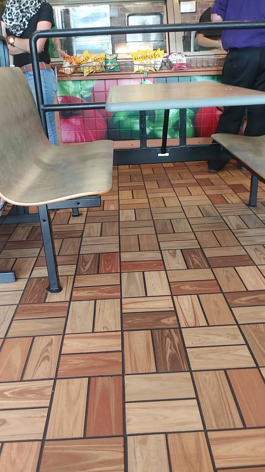 Subway Restaurants | restaurant | 1155 S Havana Ste 67 Market Square Shopping, E Center Dr, Aurora, CO 80012, USA | 3033690050 OR +1 303-369-0050