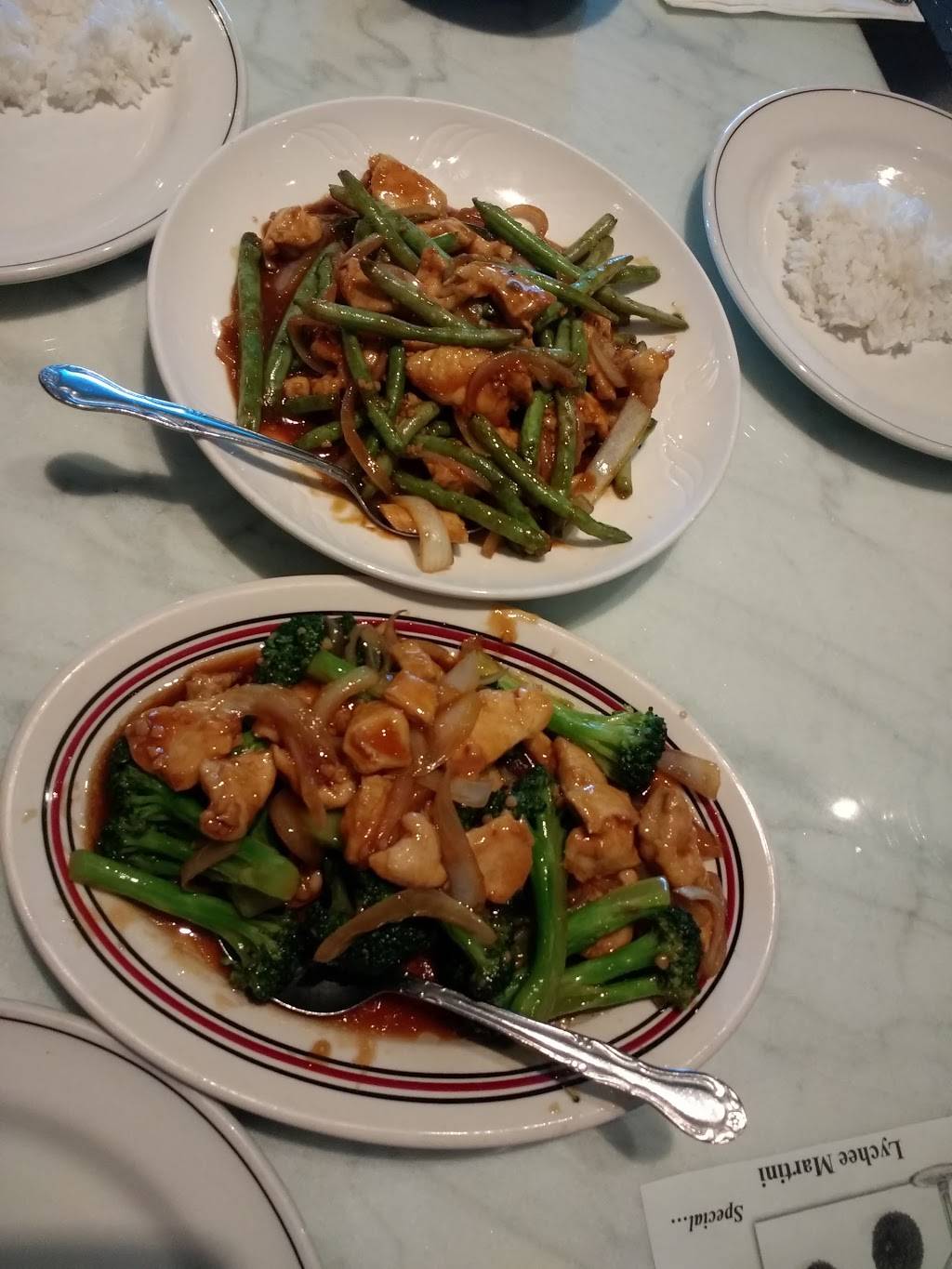 Saigon Kitchen | restaurant | 249 E Main St, Monroe, WA 98272, USA | 3607946612 OR +1 360-794-6612