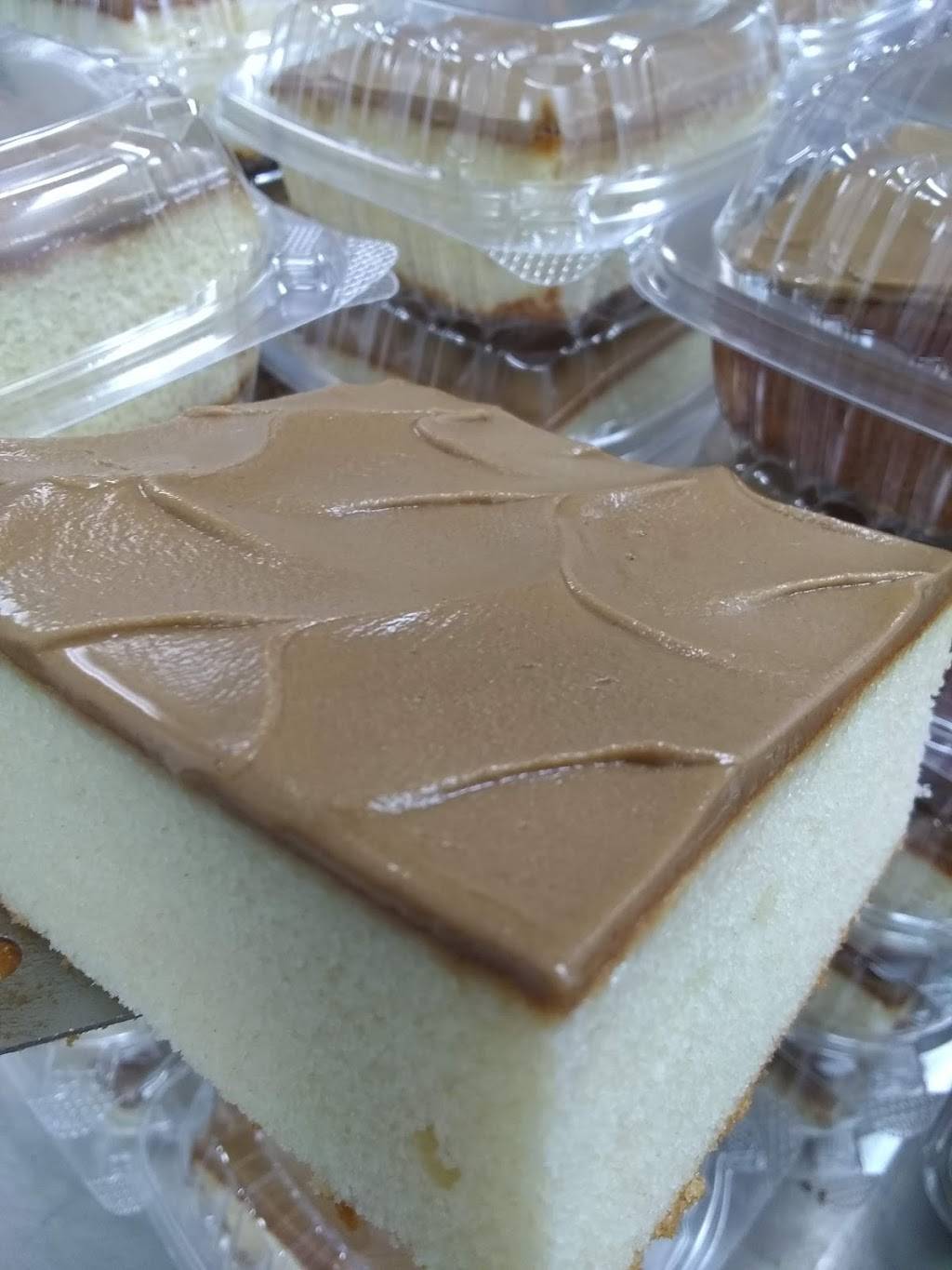 King Soul Food Gallery | restaurant | 8103 S Cottage Grove Ave, Chicago, IL 60619, USA | 7734203517 OR +1 773-420-3517