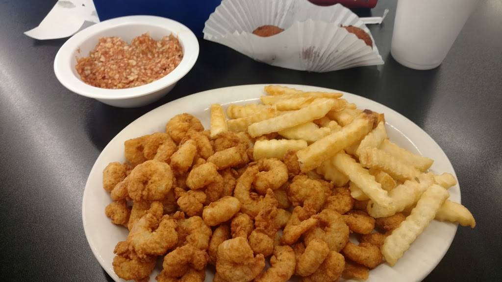 Checkered Flag Barbecue | restaurant | 1530 S Main St, Salisbury, NC 28144, USA | 7046362628 OR +1 704-636-2628