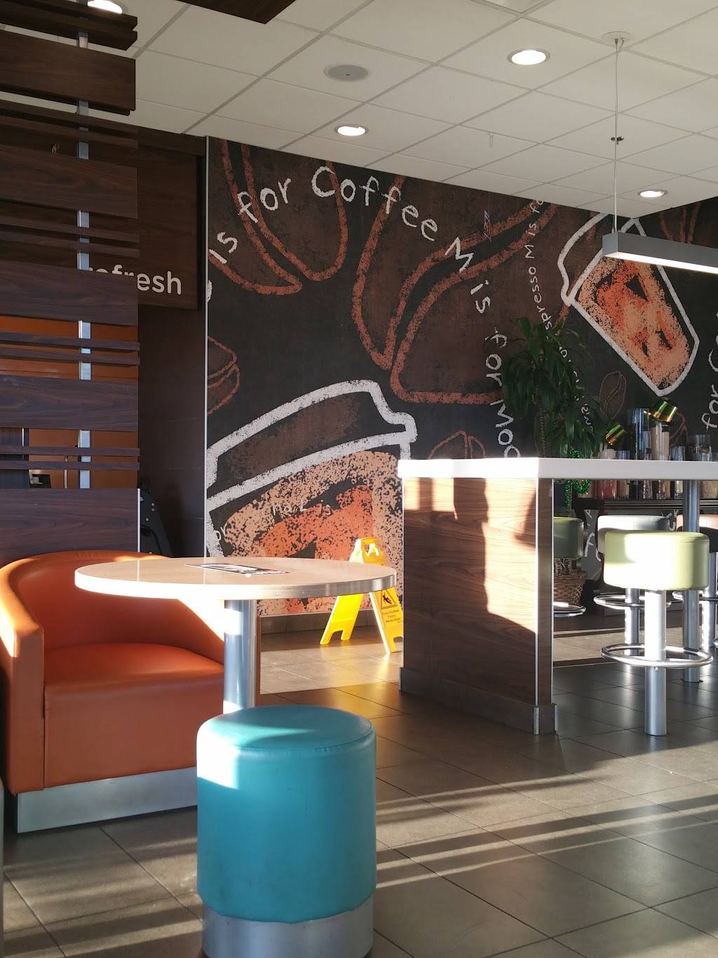 McDonalds | cafe | 5617 N Michigan Rd, Indianapolis, IN 46228, USA | 3172597402 OR +1 317-259-7402