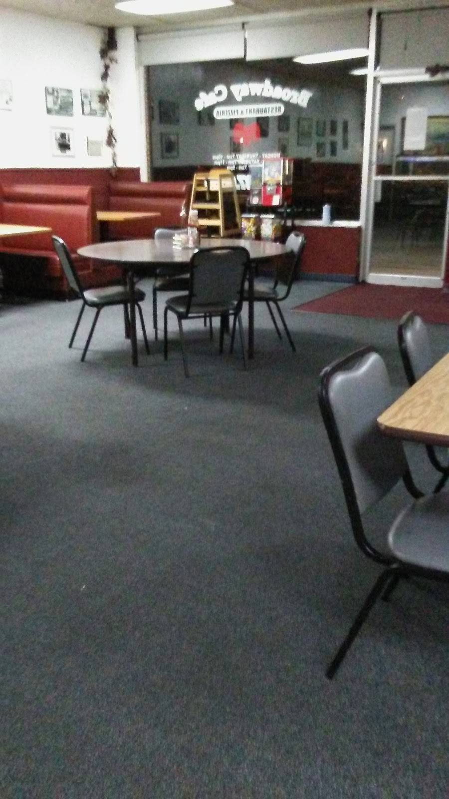 Broadway Cafe | restaurant | 203 N Broadway St, Trotwood, OH 45426, USA | 9378376555 OR +1 937-837-6555