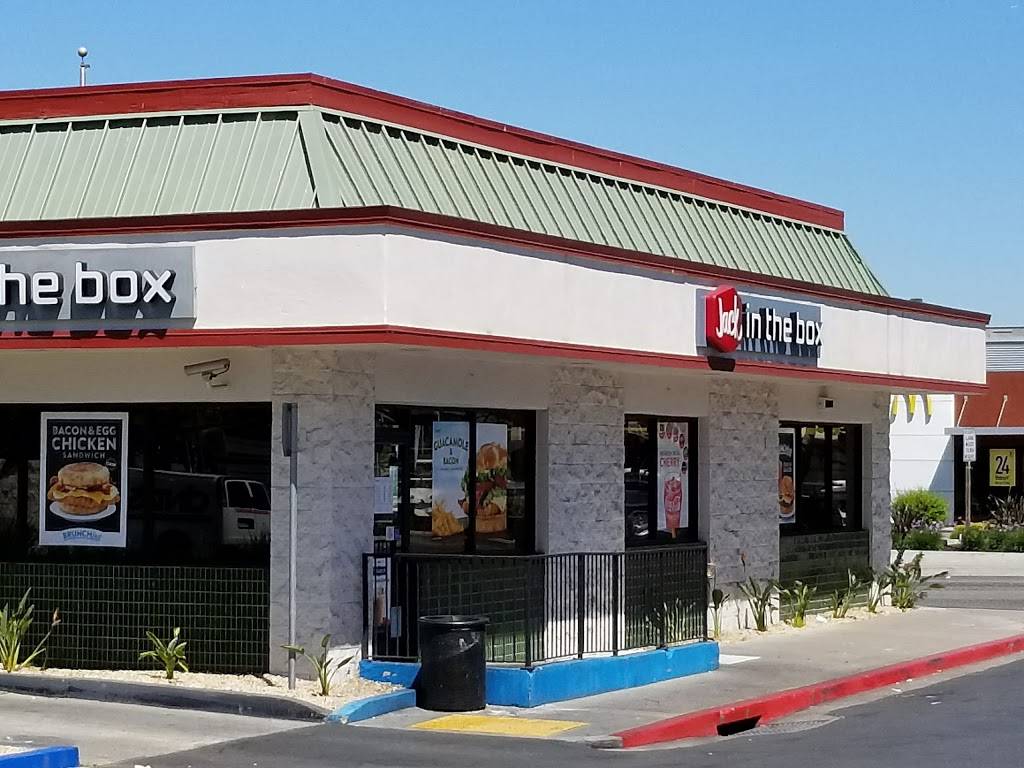 Papa Murphys Take N Bake Pizza | meal takeaway | 699 Lewelling Blvd #296, San Leandro, CA 94579, USA | 5103474992 OR +1 510-347-4992