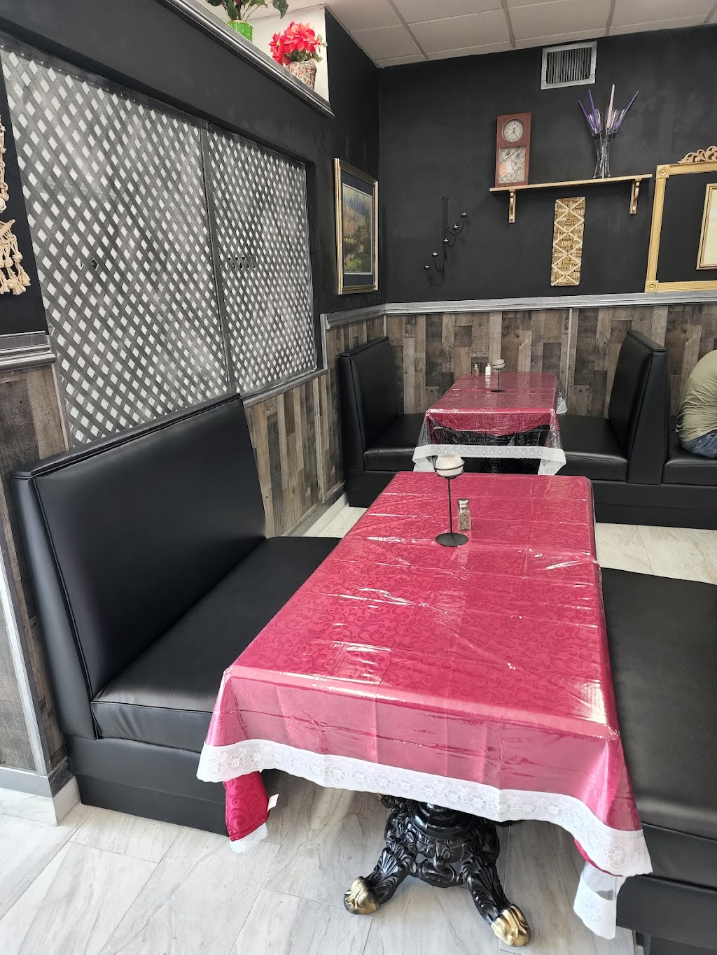 House Of Shawarma | restaurant | 535 Dundalk Ave, Baltimore, MD 21224, USA | 4434385095 OR +1 443-438-5095