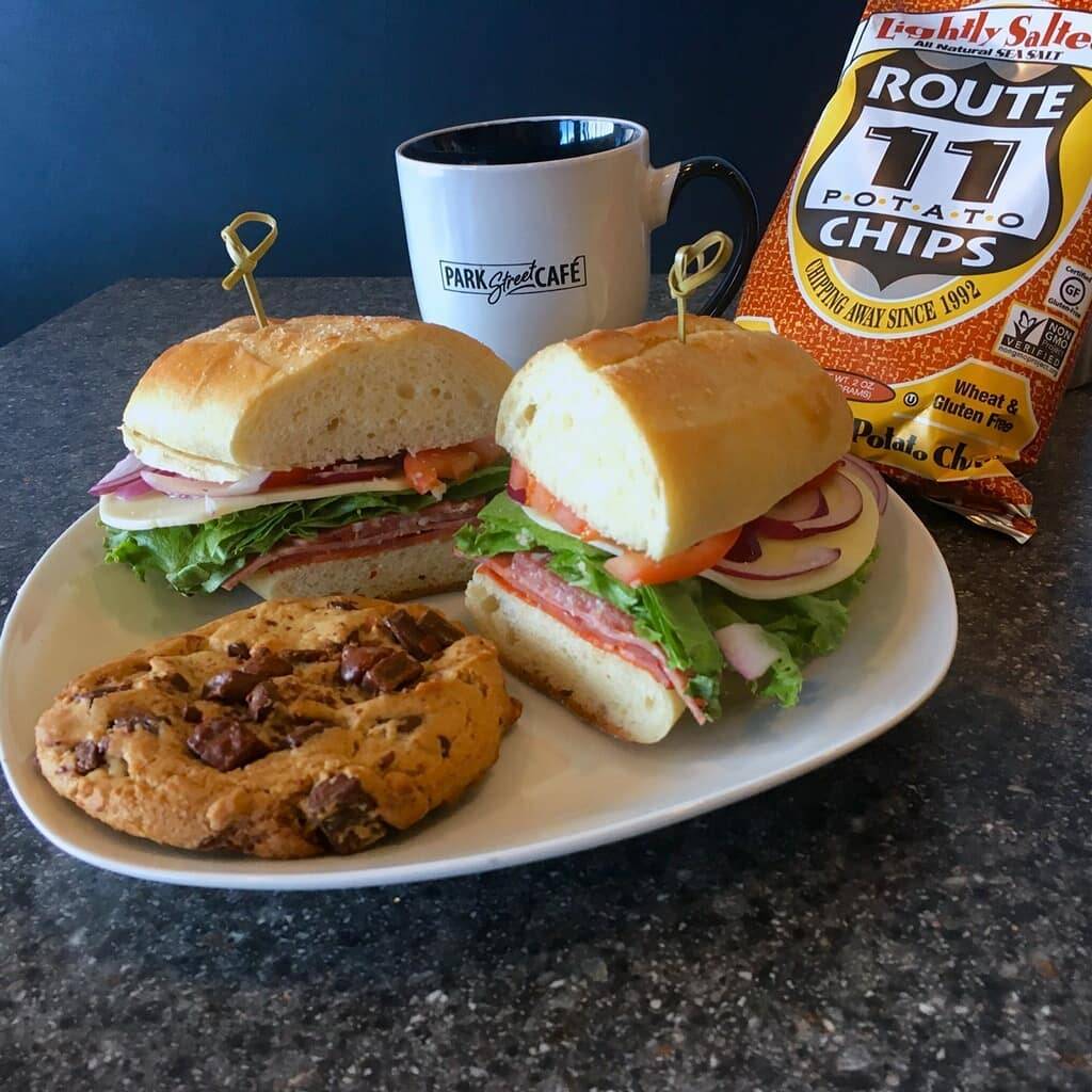 Park Street Café | restaurant | 113 Park St, Traverse City, MI 49685, USA | 2314211747 OR +1 231-421-1747