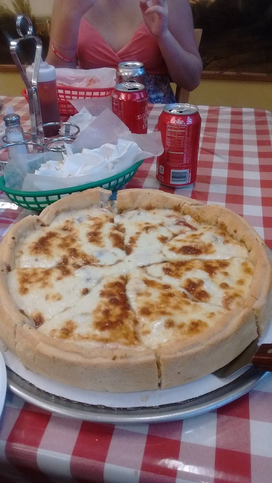 Lenas Pizzeria | restaurant | 5851 W 63rd St, Chicago, IL 60638, USA | 7737678400 OR +1 773-767-8400