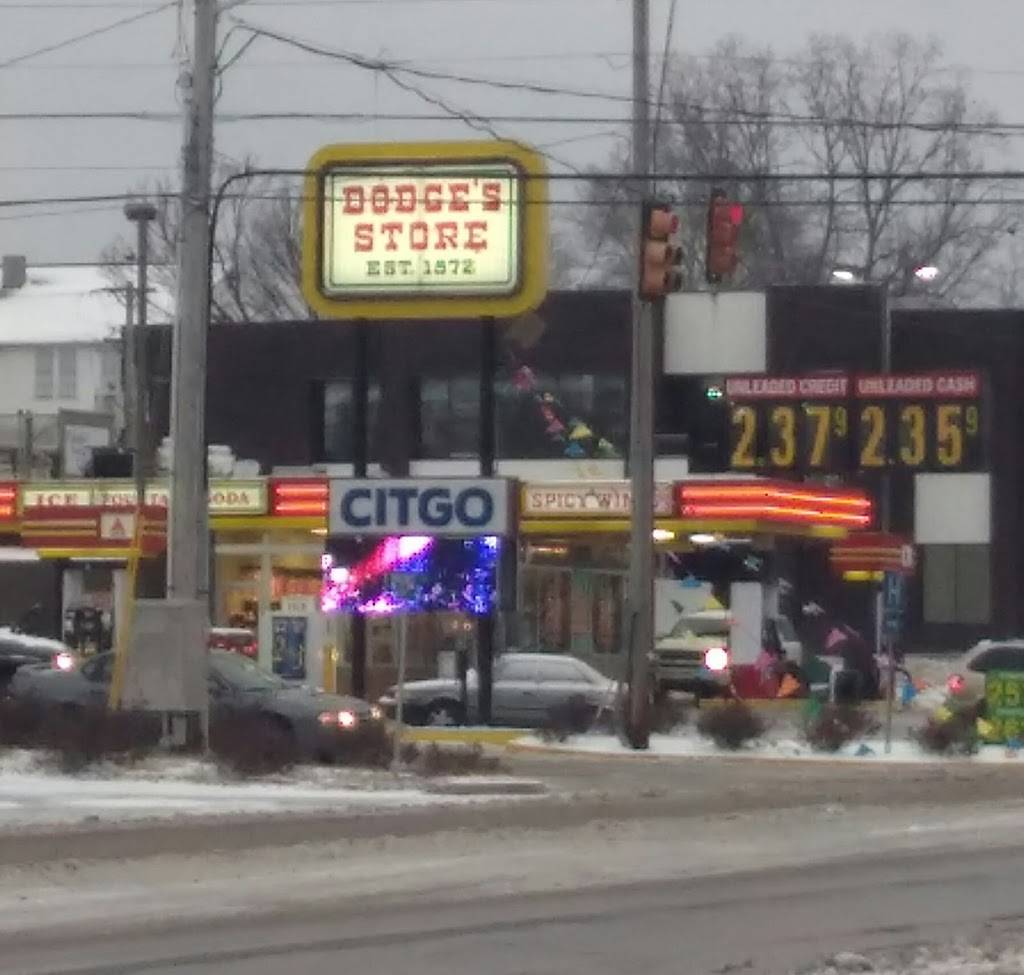 Dodges | restaurant | 104 MS-15, Ripley, MS 38663, USA | 6628379106 OR +1 662-837-9106