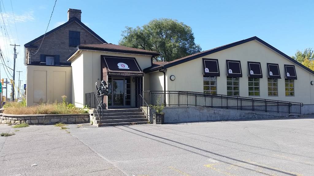 East India Company | restaurant | 1993 Robertson Rd, Nepean, ON K2H 5B7, Canada | 6137213777 OR +1 613-721-3777