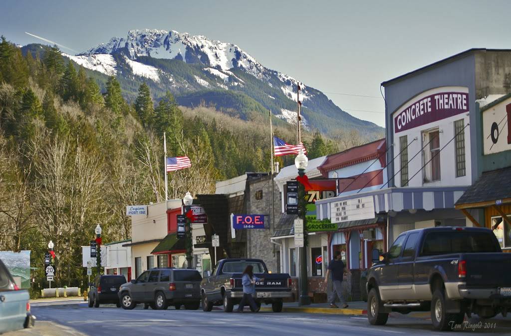 Hub Bar & Grill | restaurant | 45914 Main St, Concrete, WA 98237, USA | 3608538741 OR +1 360-853-8741