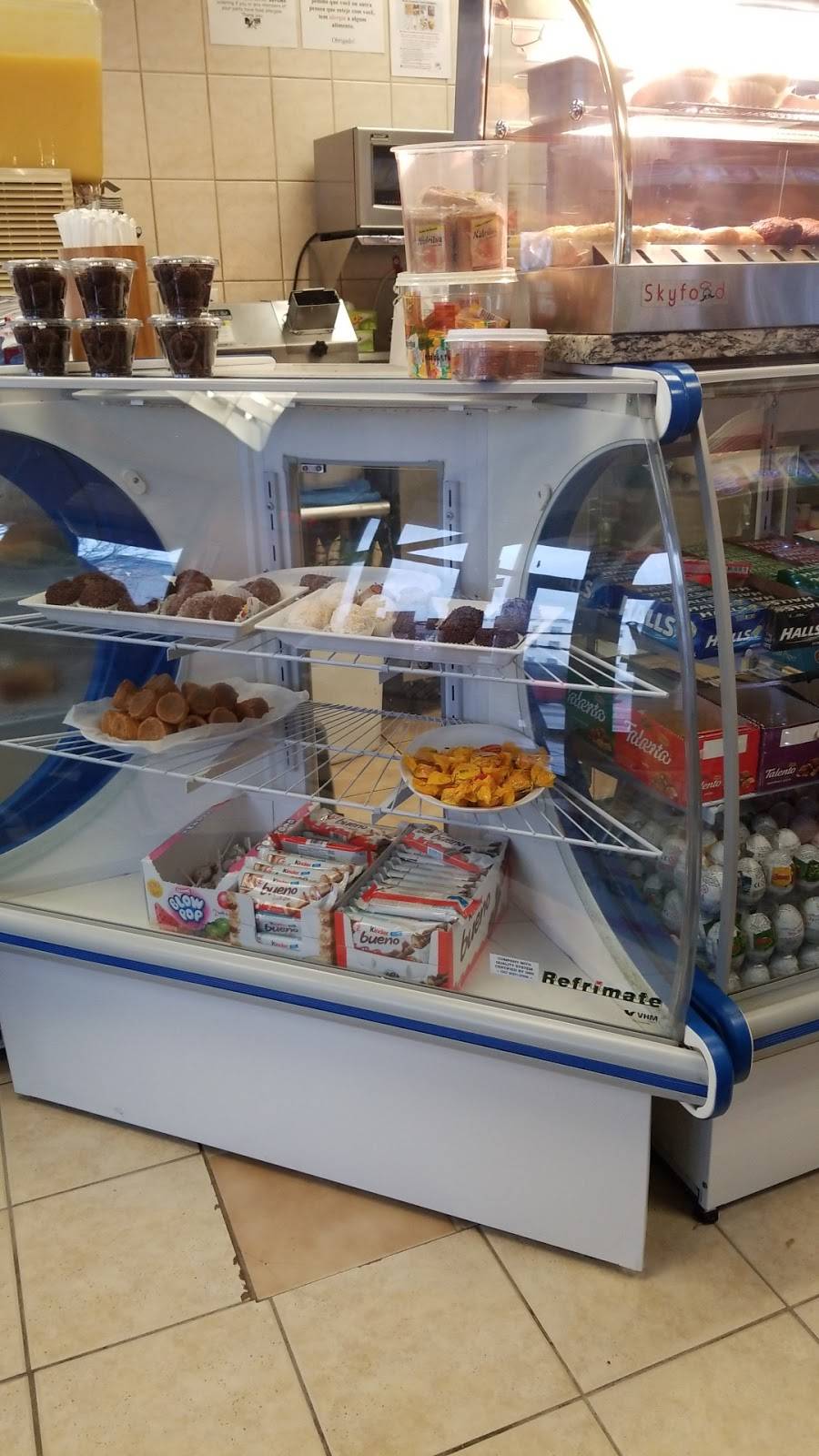 Pastelaria Vitoria Broadway | bakery | 192 Broadway, Somerville, MA 02145, USA | 6177764303 OR +1 617-776-4303