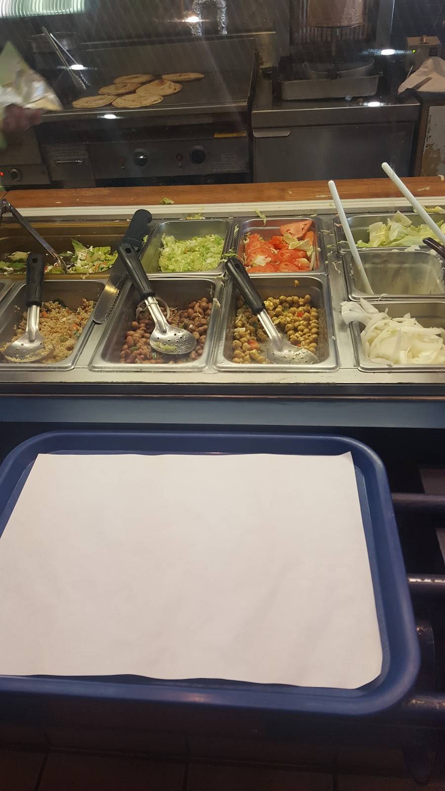 Kojax Souflaki | restaurant | 3343 Boulevard des Sources, Dollard-des-Ormeaux, QC H9B 1Z8, Canada | 5144217474 OR +1 514-421-7474