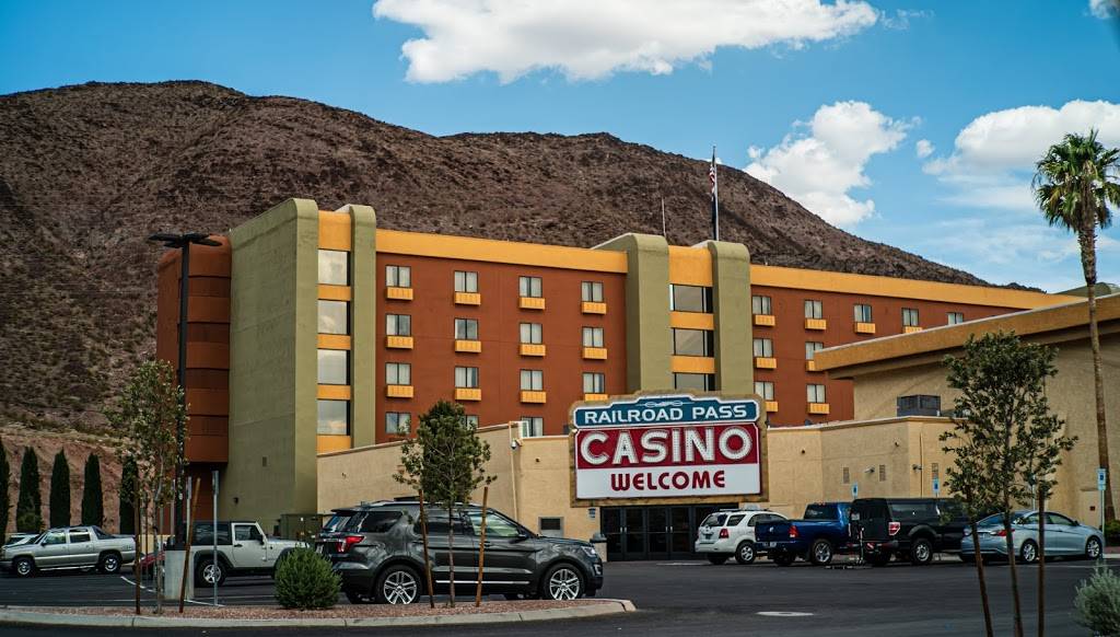 Railroad Pass Hotel, Casino and Travel Center | cafe | 1500 Railroad Pass Casino Rd, Henderson, NV 89002, USA | 7022945000 OR +1 702-294-5000