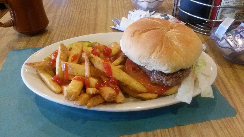 Station 5 Grille | restaurant | 17 Watson St, Natick, MA 01760, USA | 5086535758 OR +1 508-653-5758