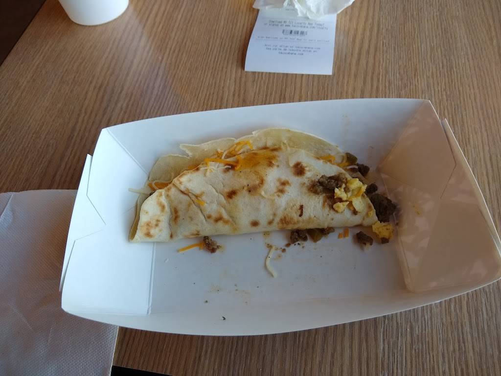 Taco Cabana | restaurant | 7105 Interstate Hwy 30, Greenville, TX 75402, USA | 9033035442 OR +1 903-303-5442