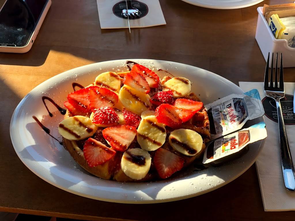 Soup N Burger | restaurant | 1825 Emmons Ave, Brooklyn, NY 11235, USA | 7185136939 OR +1 718-513-6939