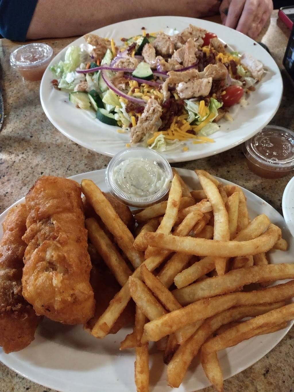 Tip Top Restaurant & Catering | restaurant | 3428 Darrow Rd, Stow, OH 44224, USA | 3306883171 OR +1 330-688-3171