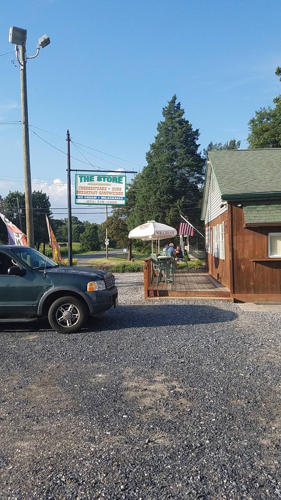 The Store and Hawgs Breath BBQ | restaurant | 664 Bridgeton Pike, Monroeville, NJ 08343, USA | 8563580499 OR +1 856-358-0499