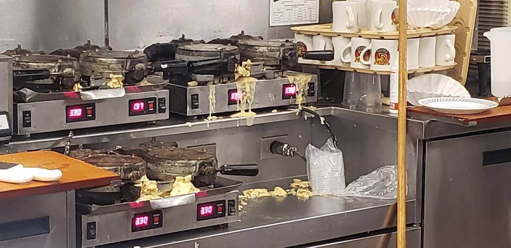 Waffle House | meal takeaway | 5397 Wesleyan Dr, Virginia Beach, VA 23455, USA | 7574902819 OR +1 757-490-2819