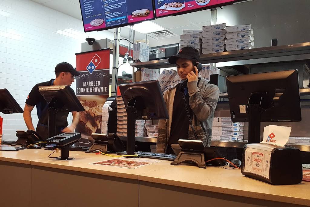 Dominos Pizza | meal delivery | 14955 N Florida Ave, Tampa, FL 33613, USA | 8139640441 OR +1 813-964-0441