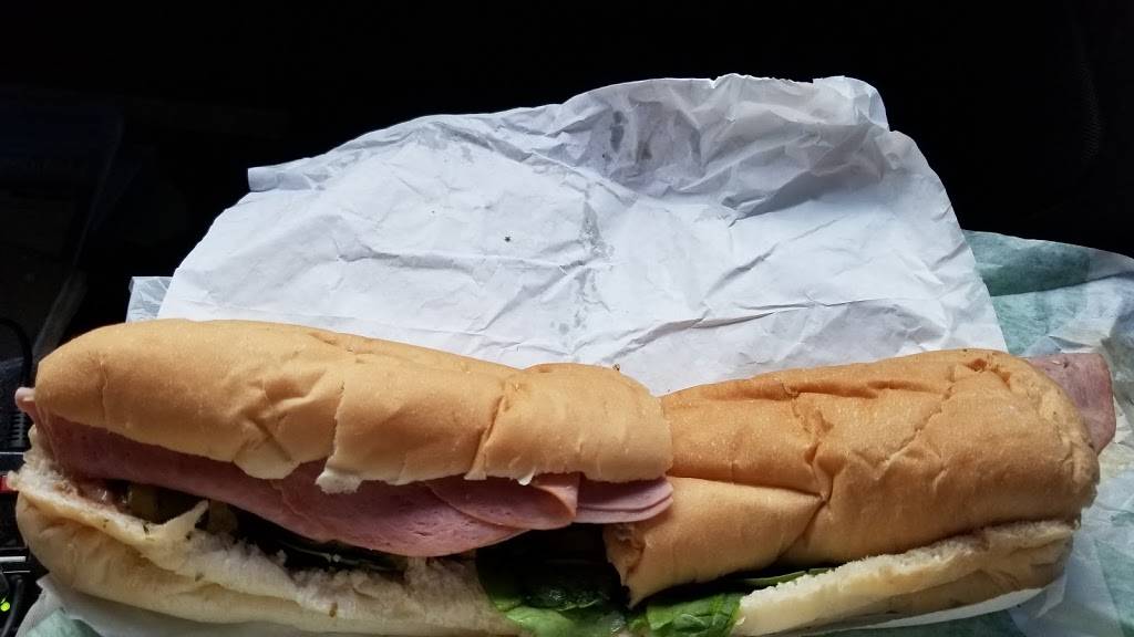 Subway | restaurant | 302 Pearman Dairy Rd, Anderson, SC 29625, USA | 8642317821 OR +1 864-231-7821