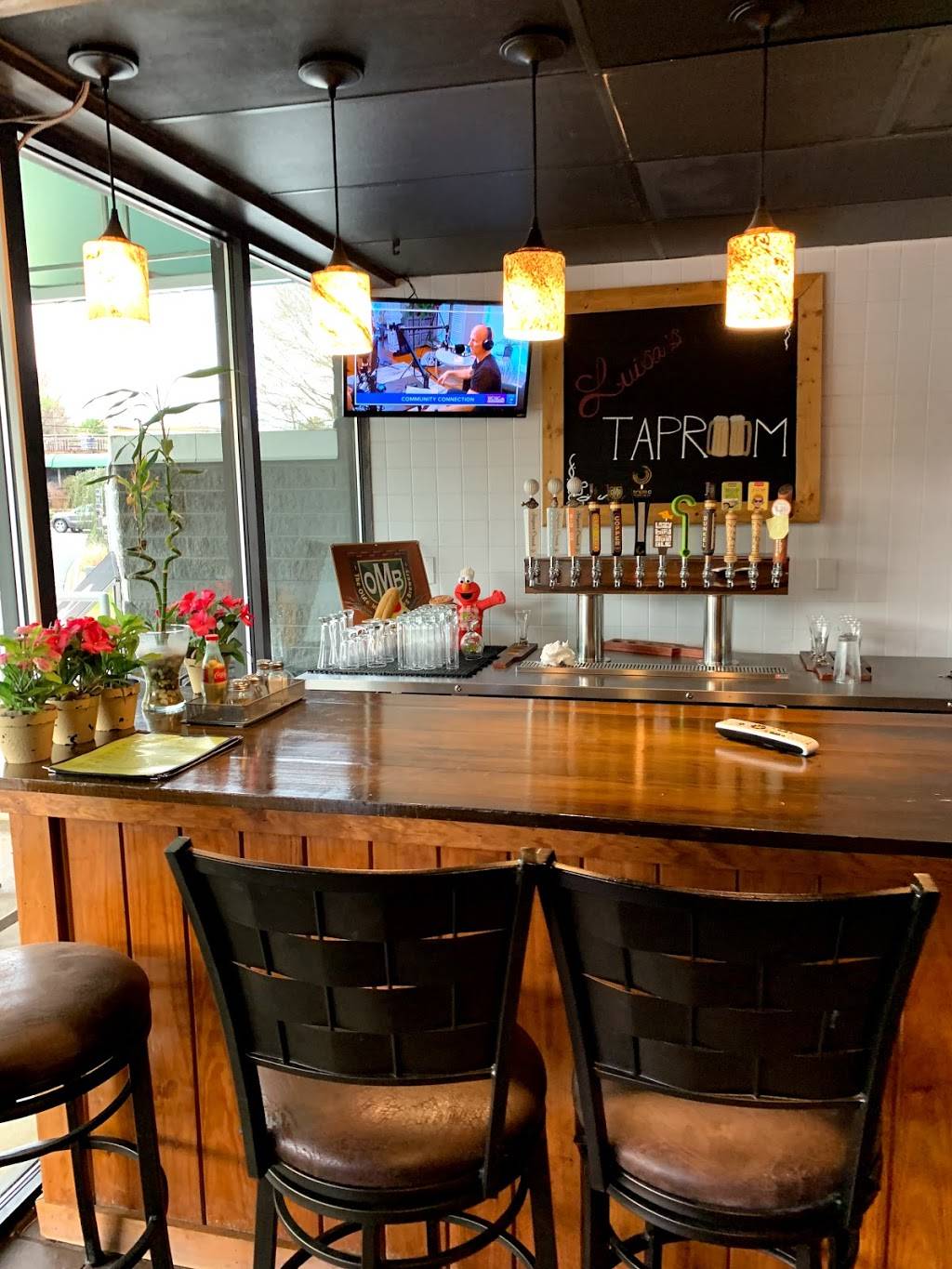 Luisas Brick Oven Pizzeria | restaurant | 1730 Abbey Pl, Charlotte, NC 28209, USA | 7045228782 OR +1 704-522-8782