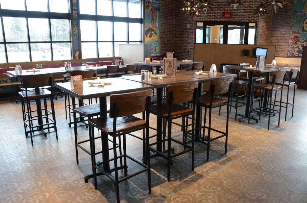 Carlos OKellys | meal takeaway | 1406 S Gilbert St, Iowa City, IA 52240, USA | 3193545800 OR +1 319-354-5800