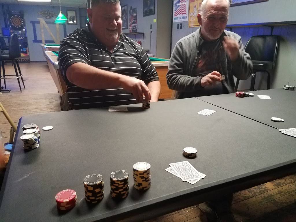 Mecca Cafe | restaurant | 103 N State St, West Harrison, IN 47060, USA | 8126379125 OR +1 812-637-9125