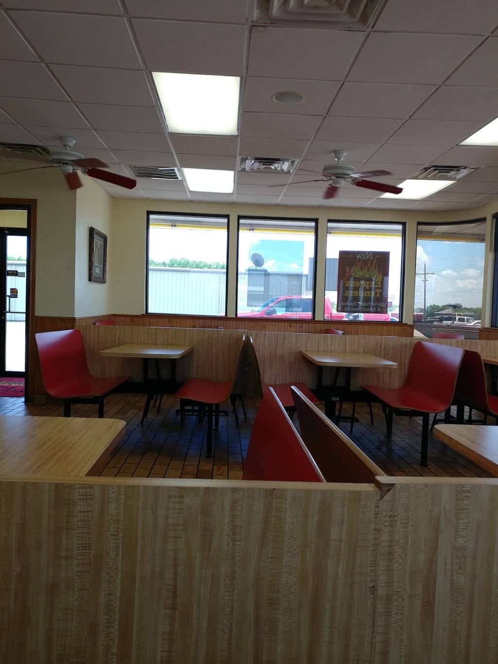Chicken Express | restaurant | 1300 N Brazos St, Whitney, TX 76692, USA | 2546941300 OR +1 254-694-1300