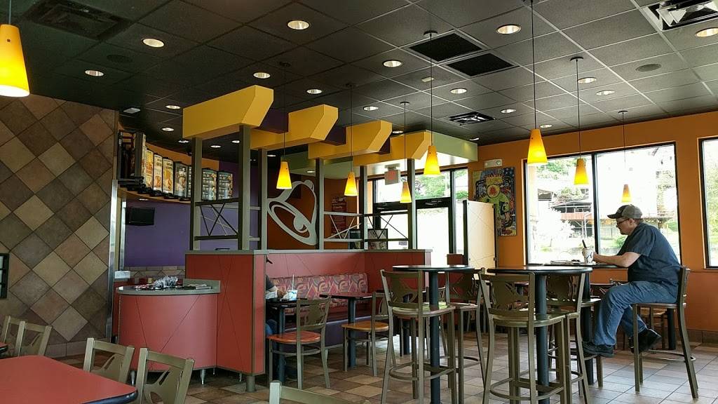Taco Bell | meal takeaway | 420 W Main St, Pomeroy, OH 45769, USA | 7409926699 OR +1 740-992-6699