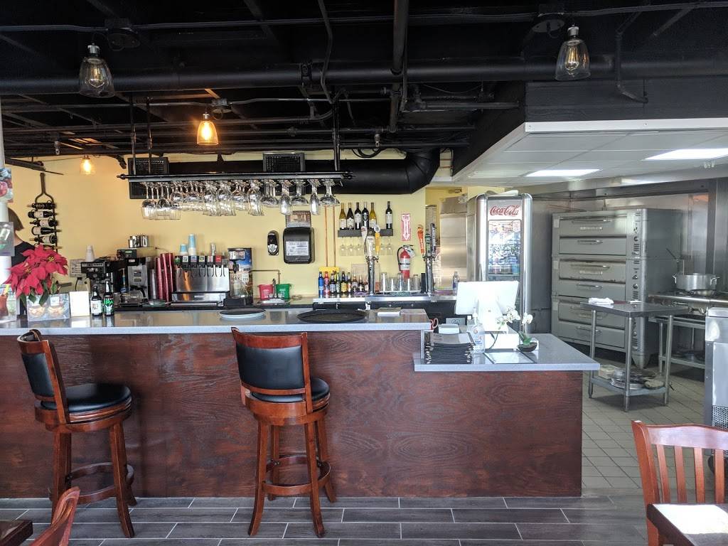 Gilan Pizza&Grill | restaurant | 429 Shoreline Village Drive ste c, Long Beach, CA 90802, USA | 5623338318 OR +1 562-333-8318