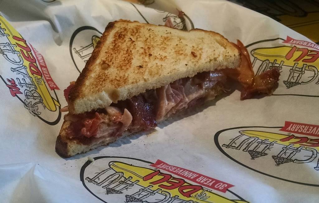 Beach Hut Deli Morgan Hill | restaurant | 810 Tennant Station, Morgan Hill, CA 95037, USA | 4087790838 OR +1 408-779-0838